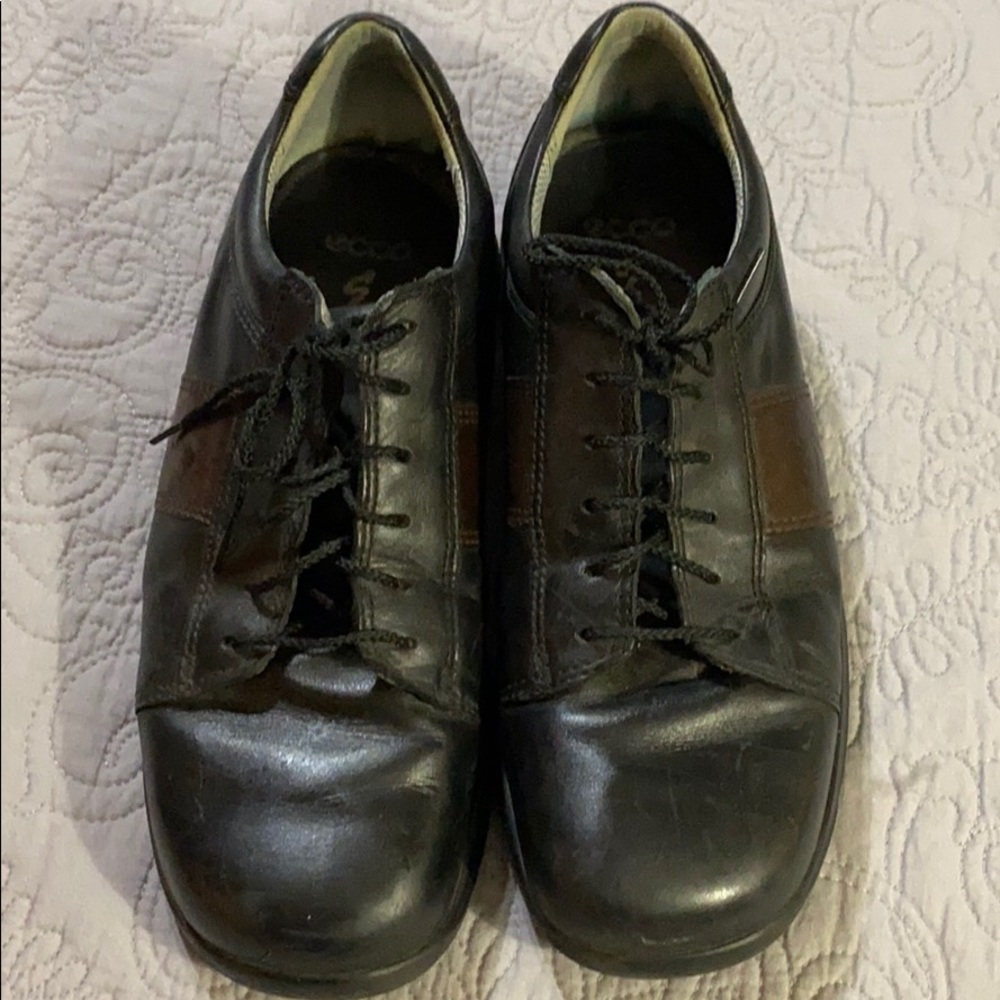 Ecco black tie loafers size 8.5